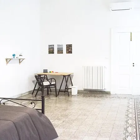 Caterina 73 Rooms&breakfast ナポリ